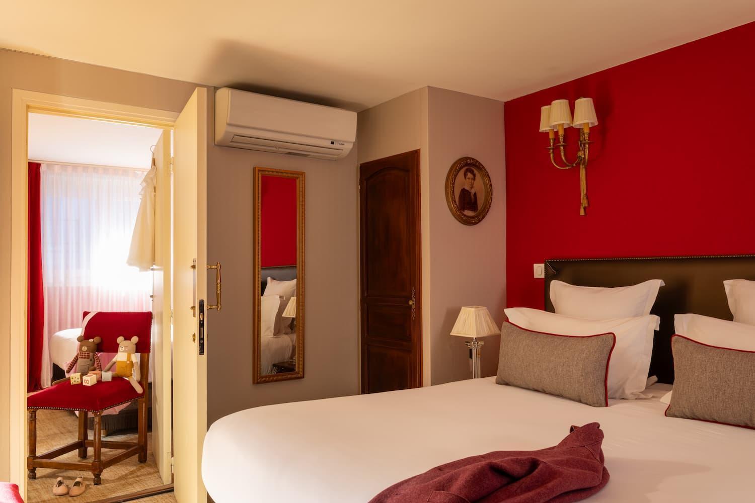 Connecting Rooms